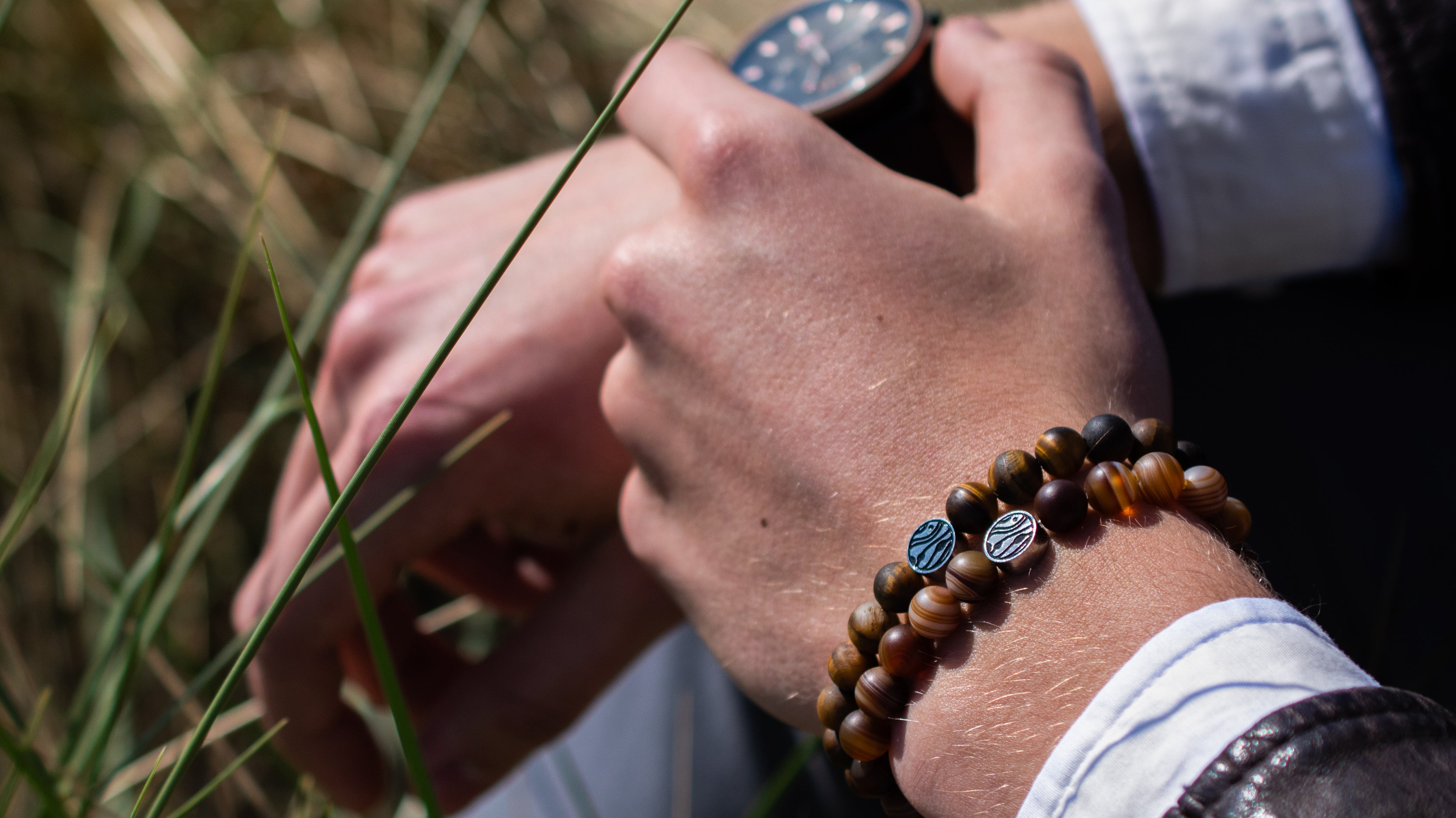 A Man's Guide to Wearing Bracelets - OMI Jewelry