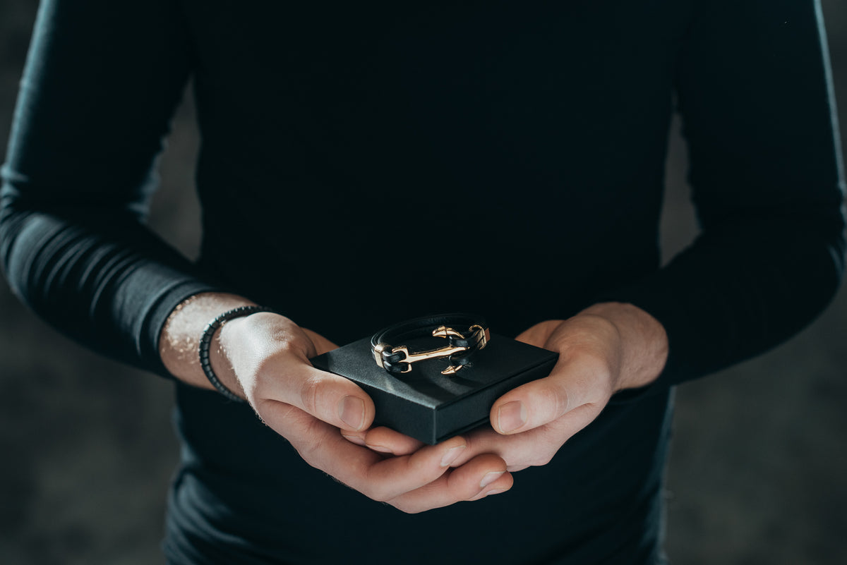 The Anchor Bracelet - Gold