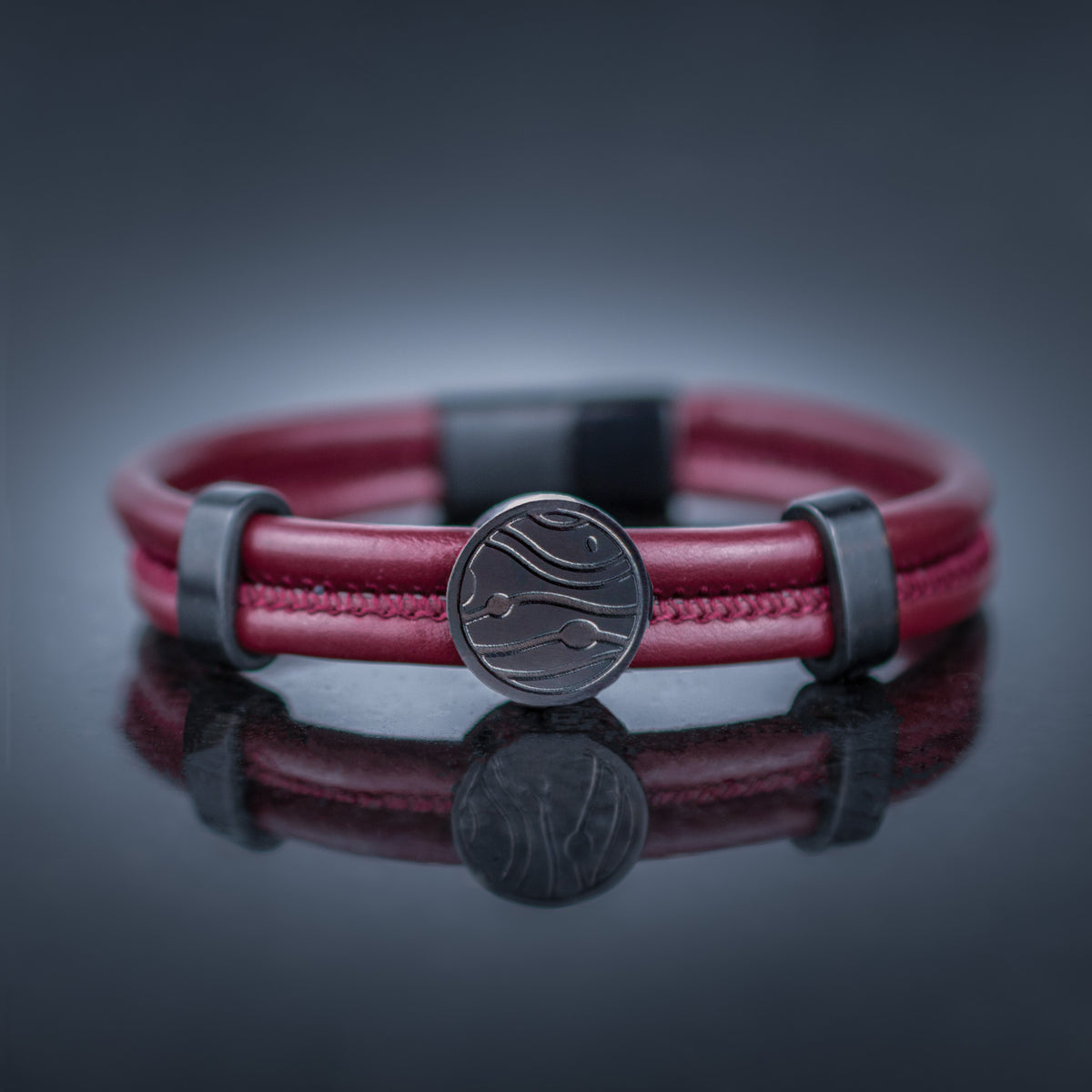 The Rune Bracelet - Red - Marssos